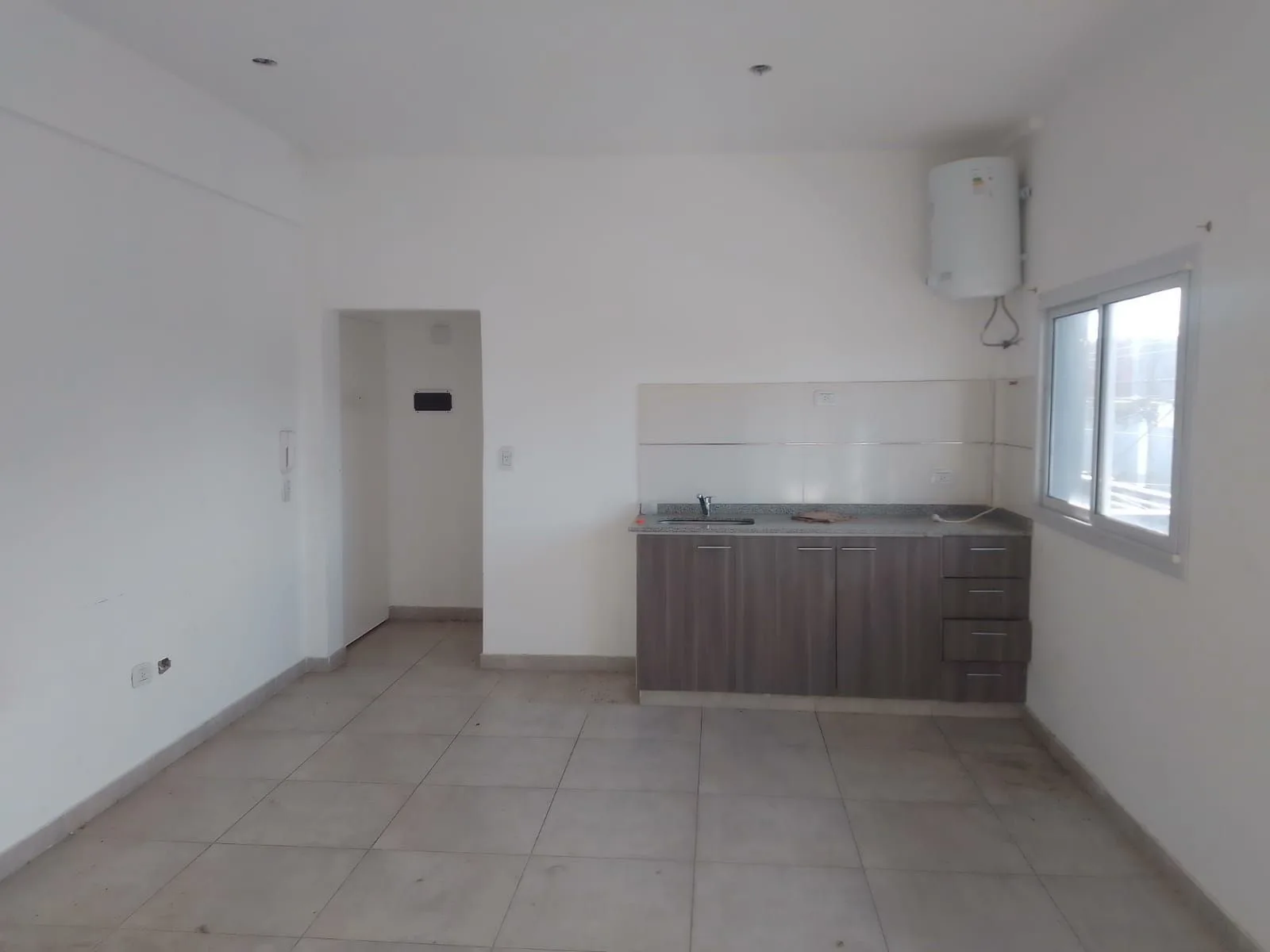Alquiler Monoambiente a estrenar en Tablada foto 4