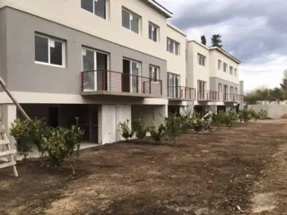 VENTA PH Duplex a Estrenar 3 dorm Jardin Propio Tigre- Esmeralda Townhouse foto 1