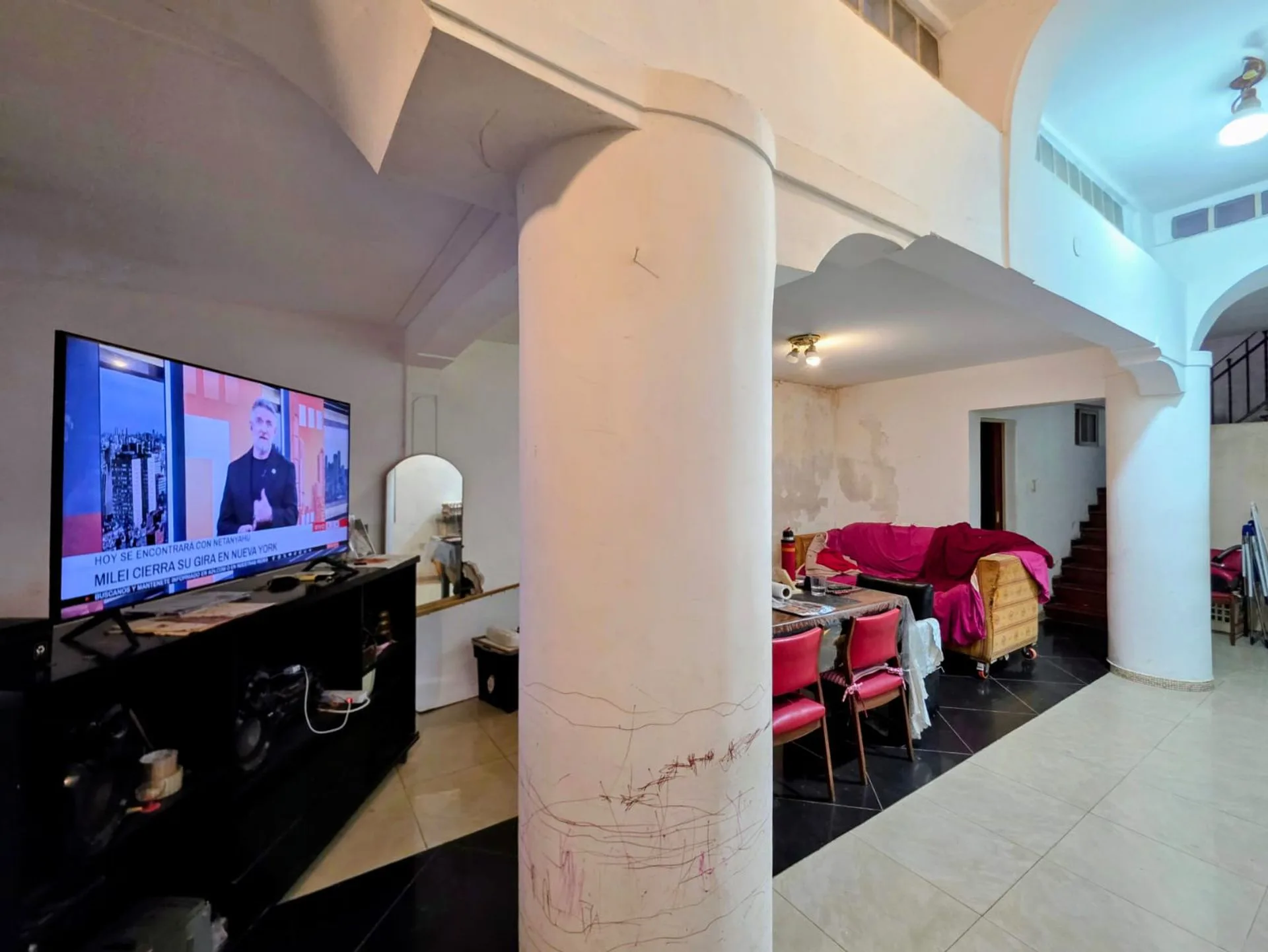 Venta Casa con local y coch. en lote prop. Pompeya foto 4