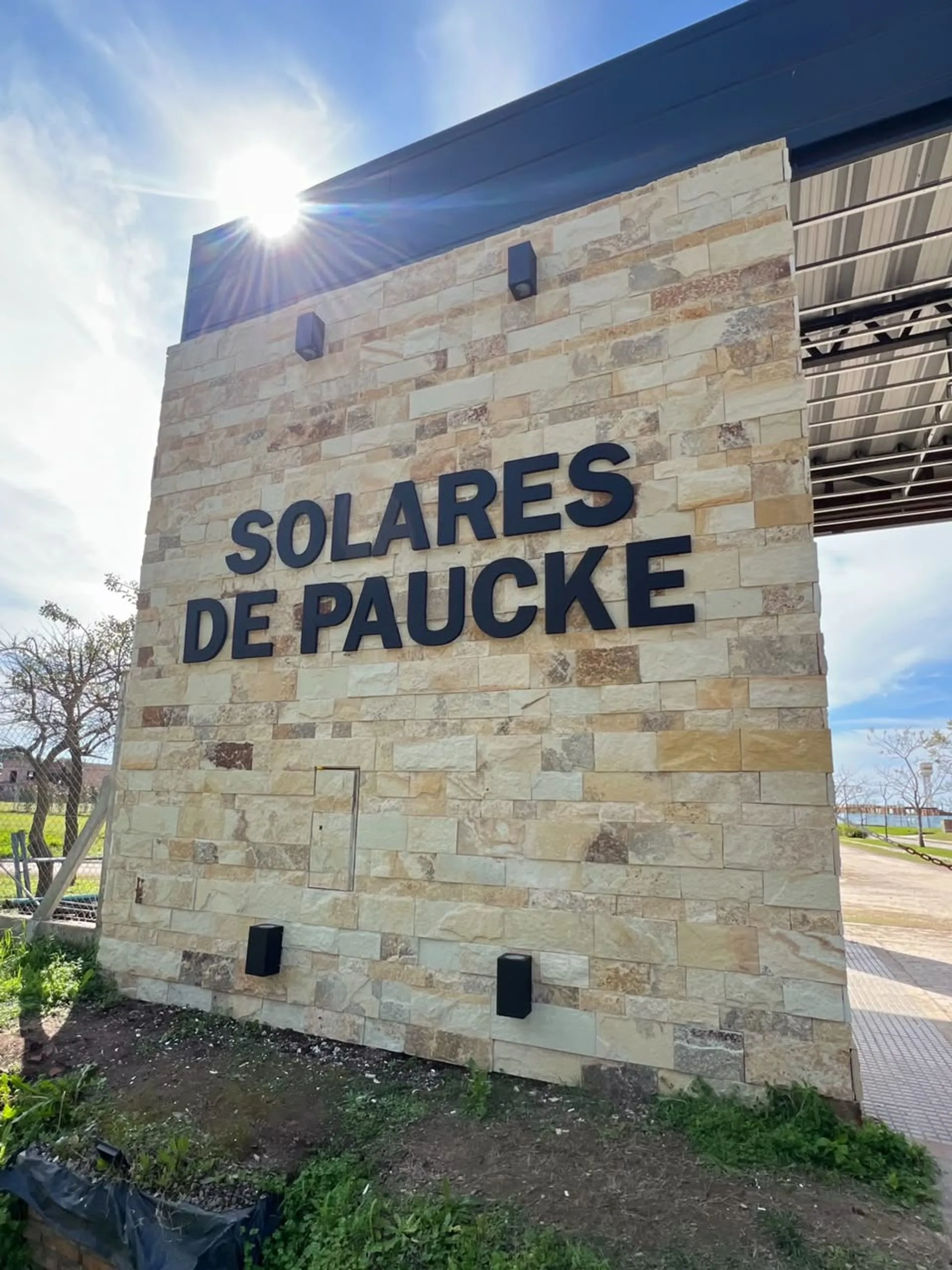 SE VENDE LOTE DE 951M ESCRITURADO SOLARES DE PAUKE foto 2
