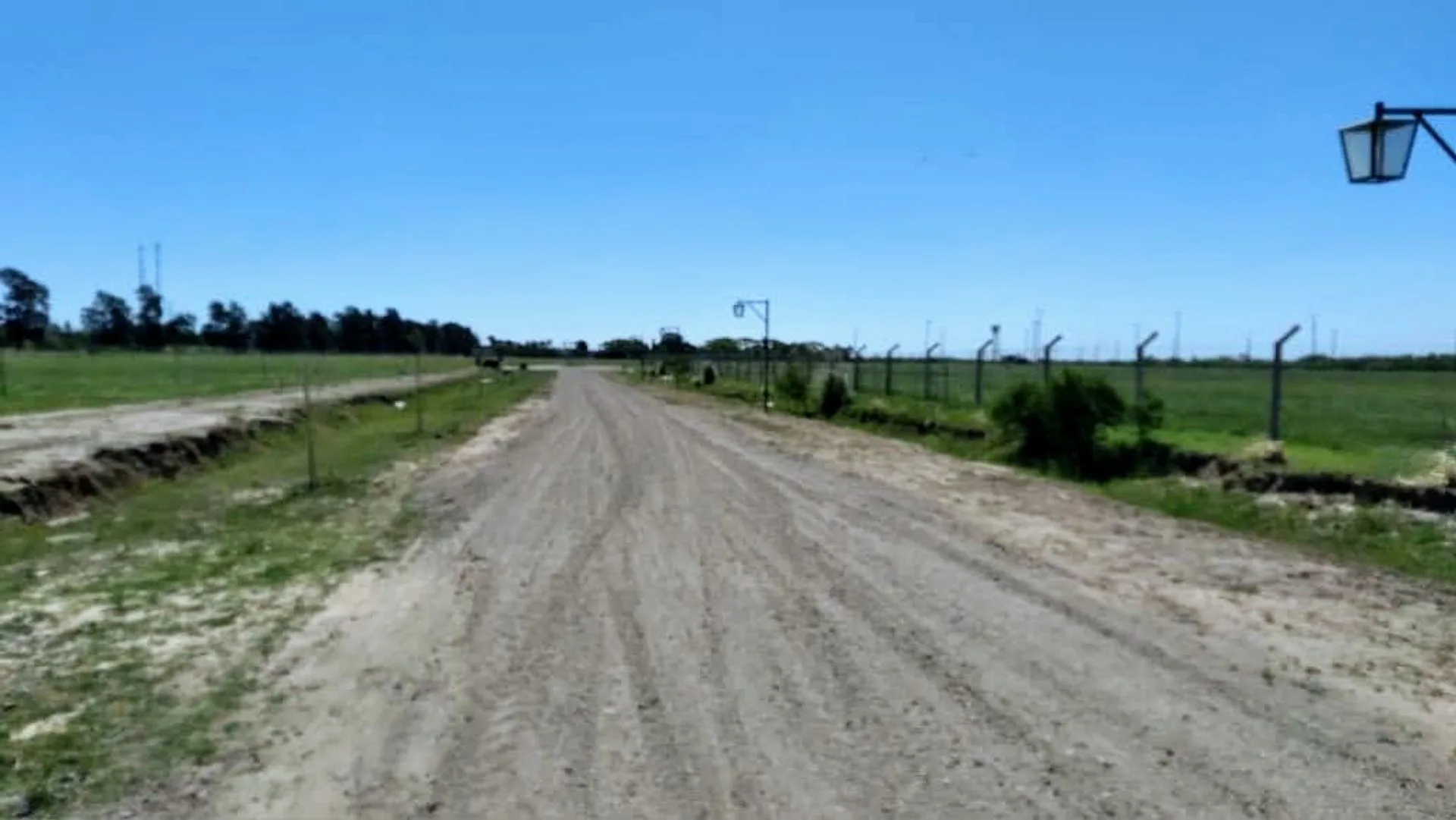 SE VENDE LOTE DE 951M ESCRITURADO SOLARES DE PAUKE foto 4