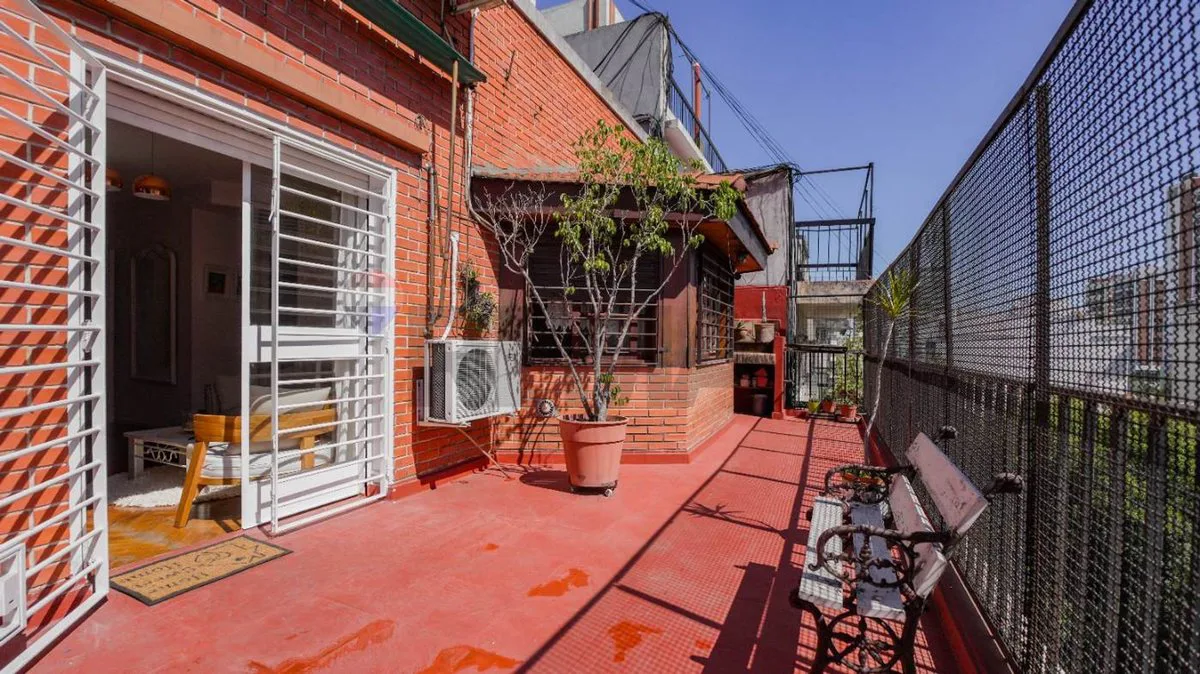 Venta departamento en  Belgrano  luminoso  terraza foto 2