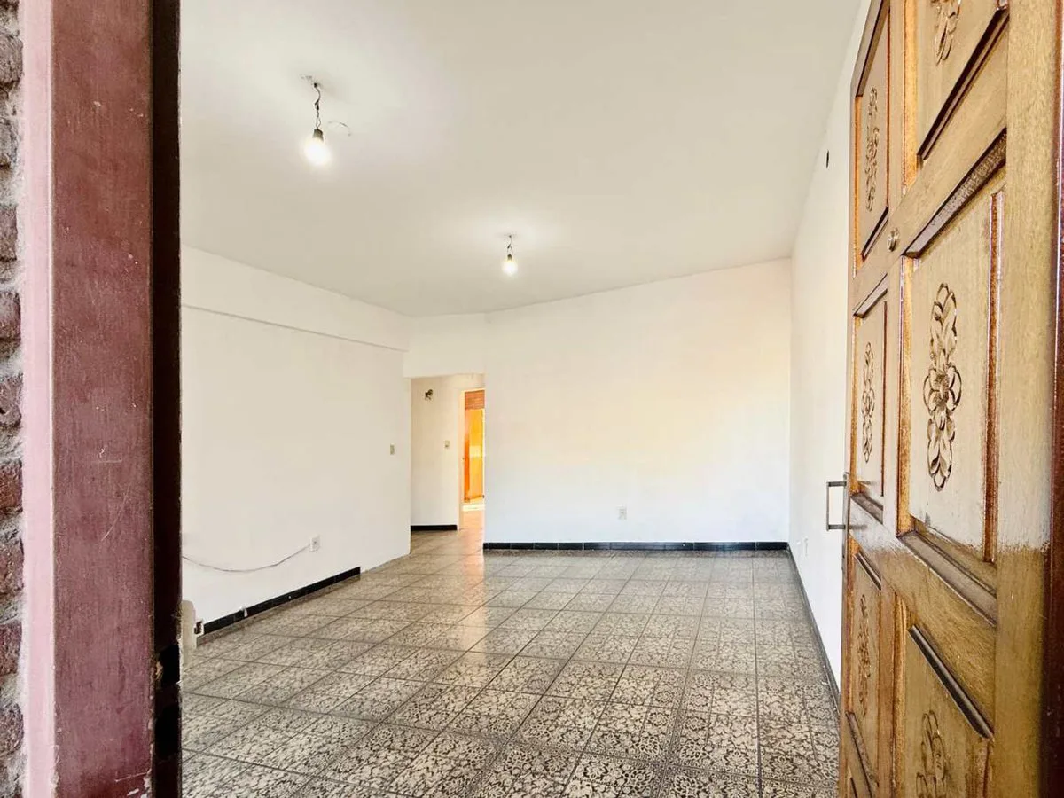 vente PH tres ambientes muy luminoso Lanús oeste foto 5