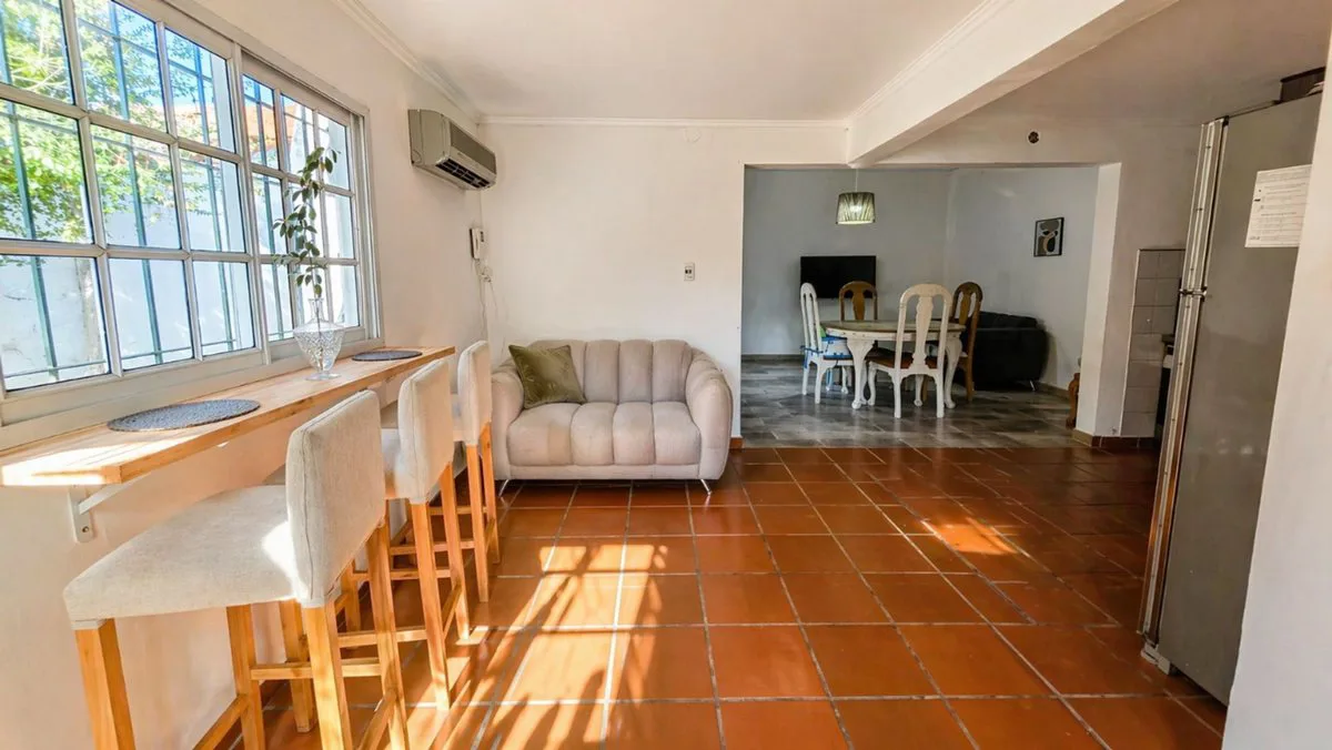 CASA CHALET EN VENTA EN MONTE GRANDE CENTRO foto 4