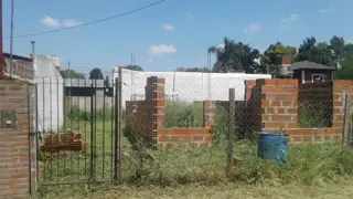EXCELENTE TERRENO DE 375, 81 M2  BUENA UBICACION EN MANUEL ALBERTI foto 4