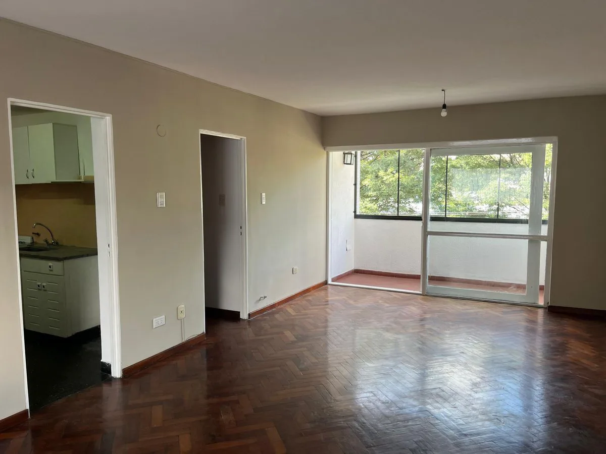 VENTA DEPARTAMENTO 3 DORMITORIOS ZONA MACROCENTRO foto 3