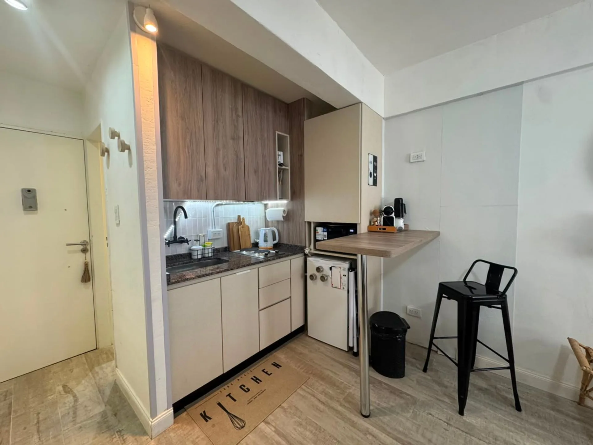 VENTA MONO PLAZA MITRE BALCON AL FRENT  APTO CRED. foto 5