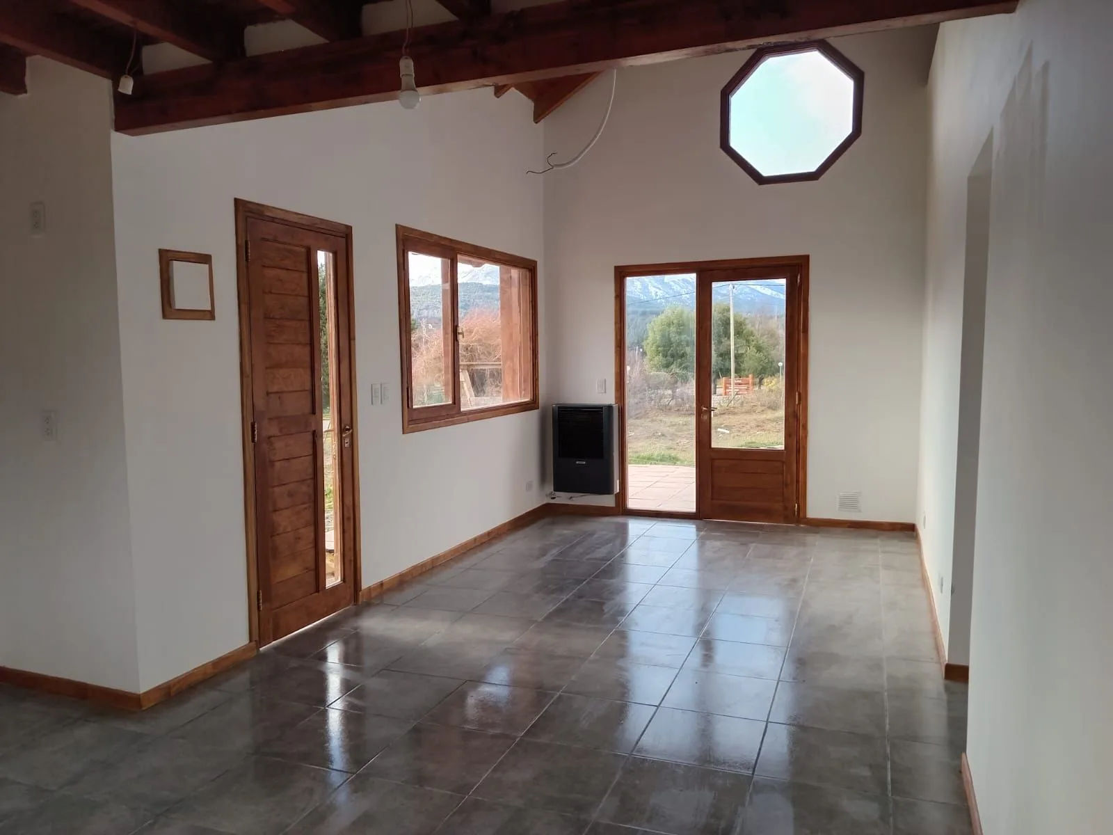 (AZ 001) EPUYEN, CASA a estrenar foto 2
