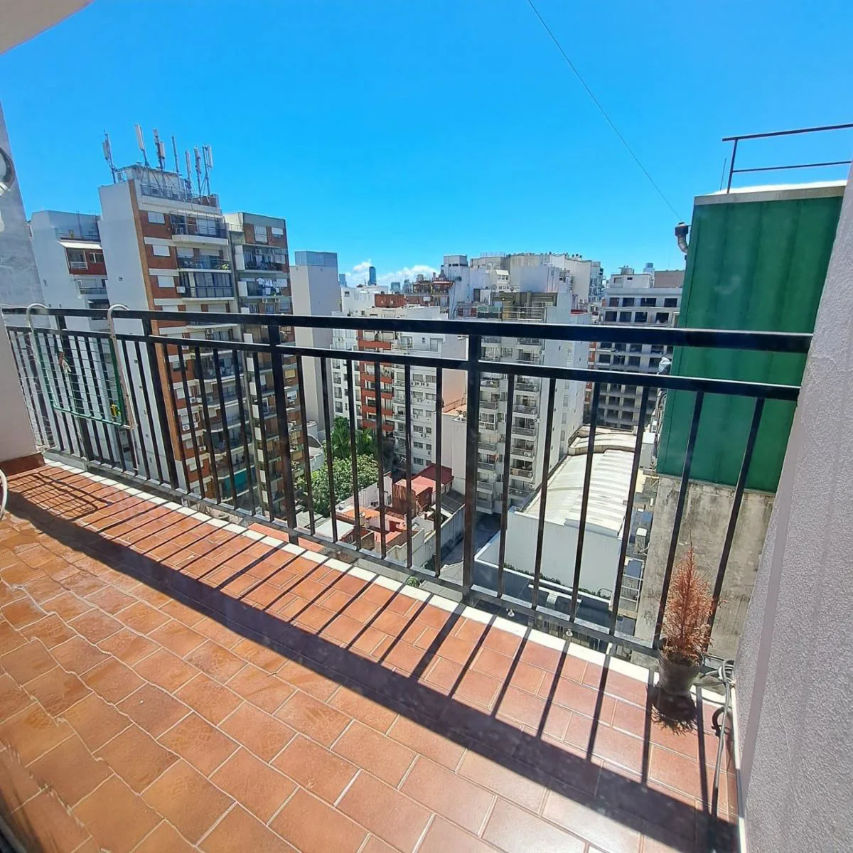 1-bedroom apartment in Palermo – photo 14 of 17