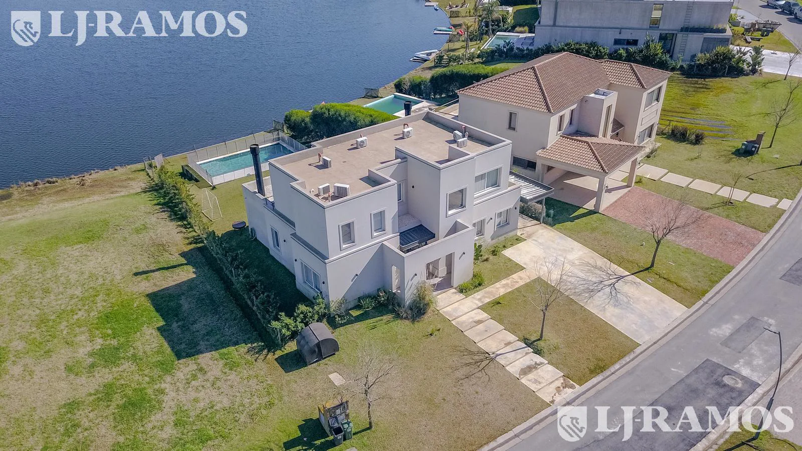Casa al  Lago - Barrio Muelles Puertos / Escobar foto 3