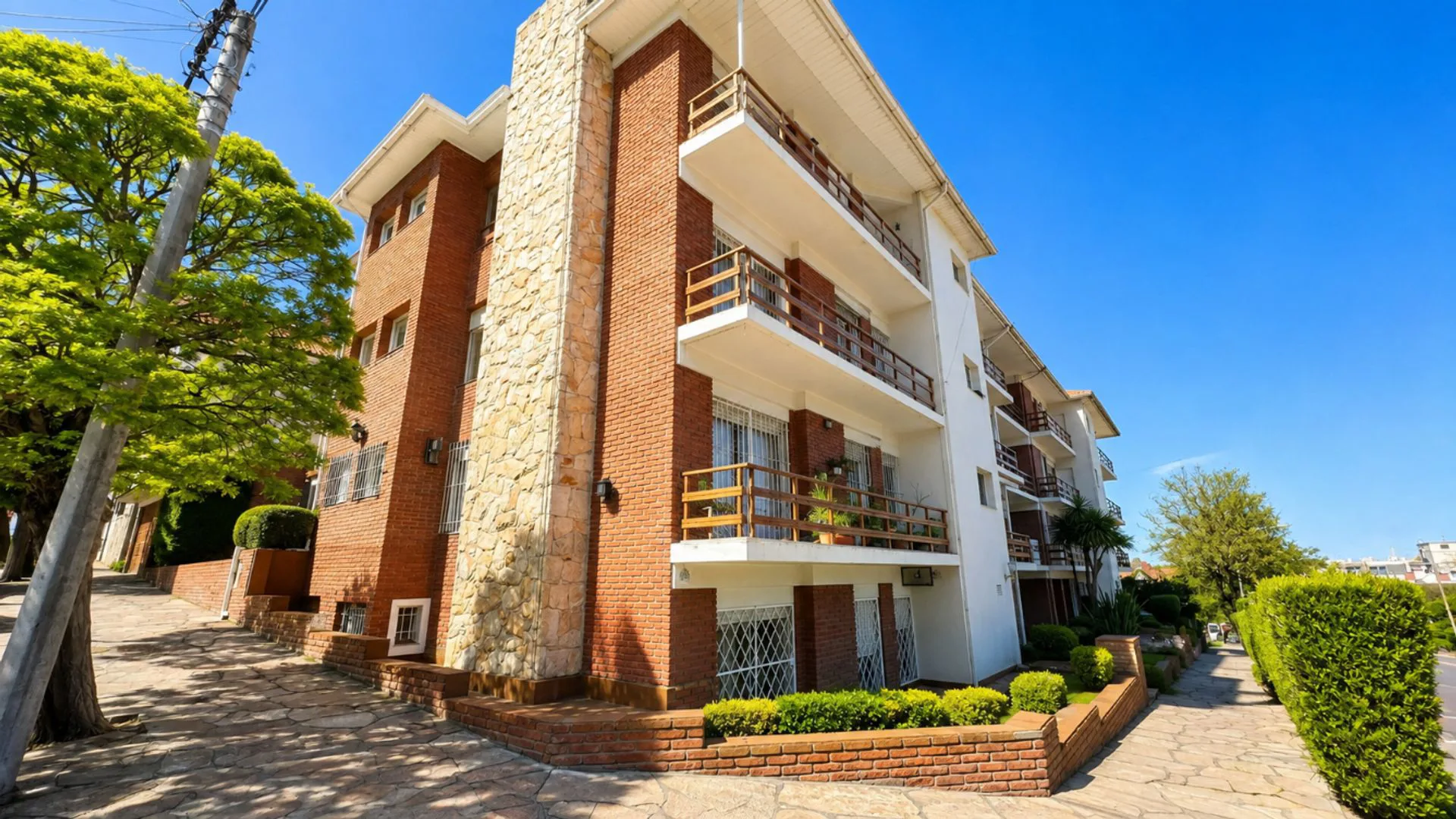VENTA DUPLEX 5 AMB CON COCHERA BALCÓN STELLA MARIS foto 3