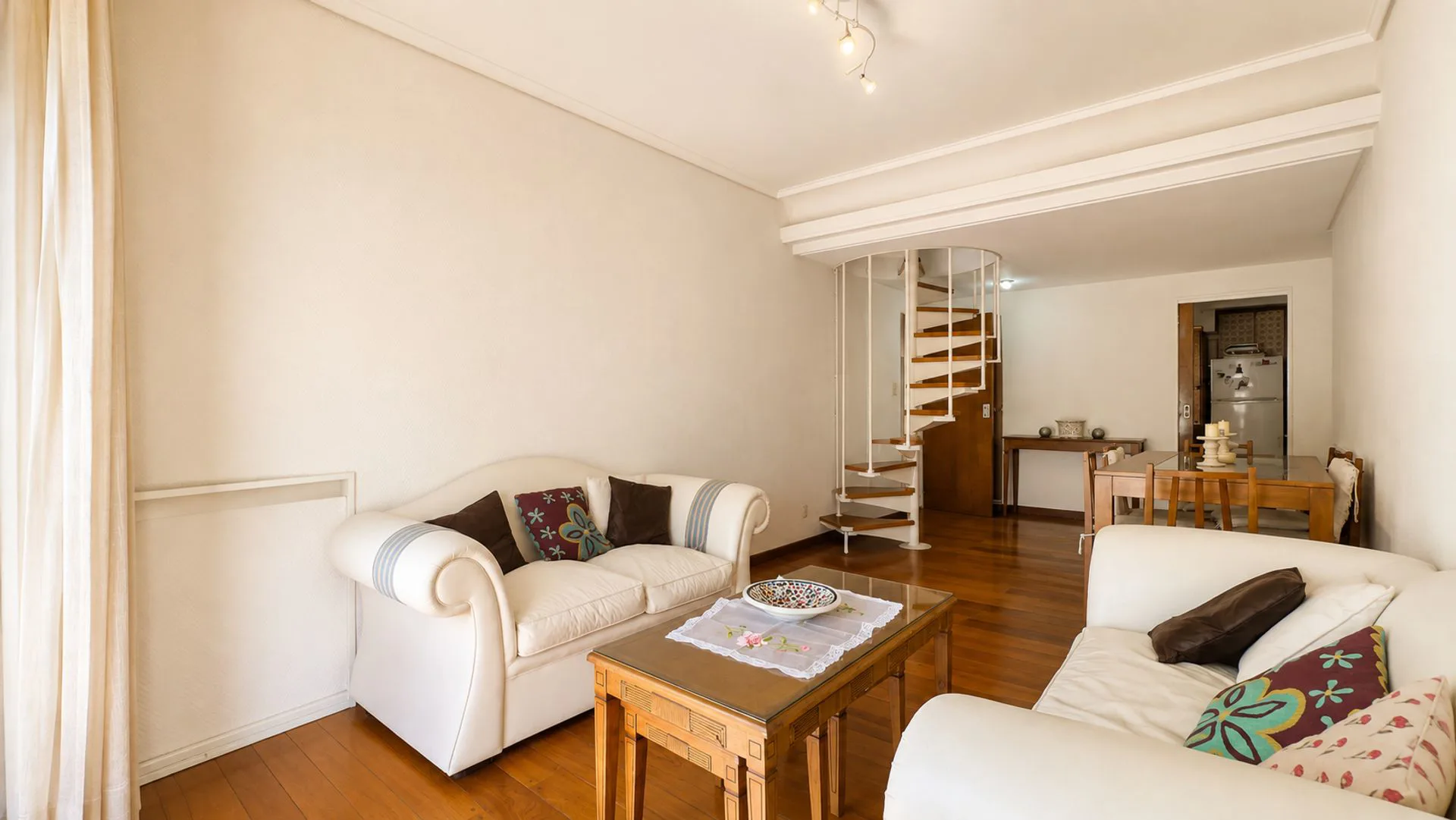 VENTA DUPLEX 5 AMB CON COCHERA BALCÓN STELLA MARIS foto 5