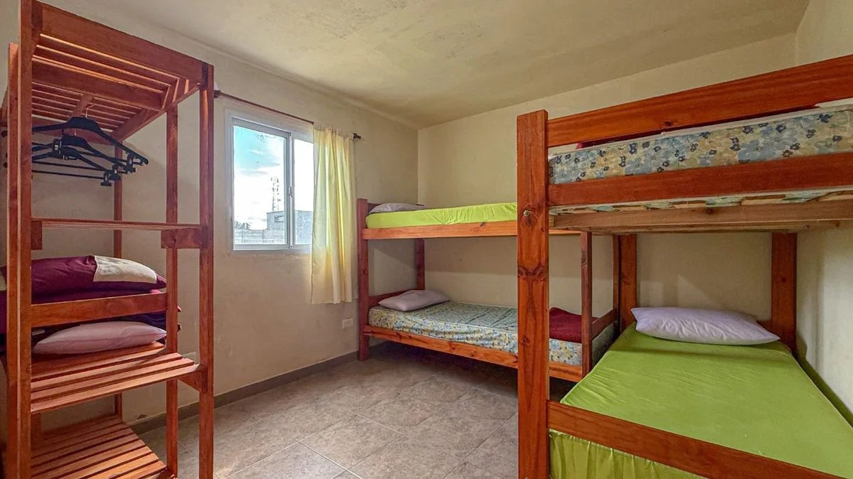 VENTA 2 DUPLEX 3 AMBIENTES A METROS DEL MAR foto 4