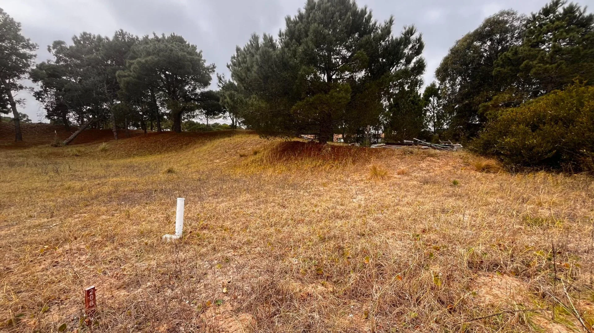 VENTA DE LOTE EN BARRIO DEPORTIVA-COSTA ESMERALDA foto 4