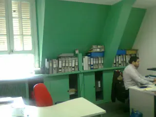 EXCELENTES OFICINAS DE 120 M2 SOBRE CALLE MORENO AL FRENTE - MONSERRAT - foto 3