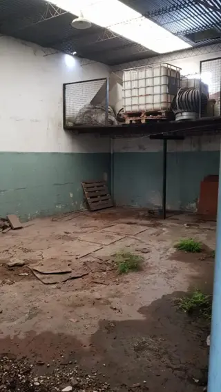 Galpon de 200 m2 en alquiler foto 4