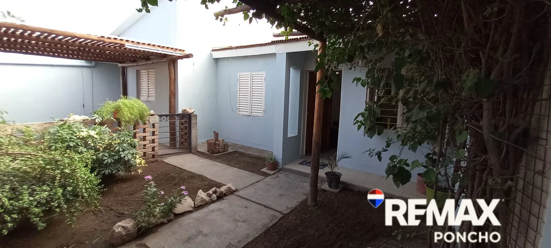 VENTA CASA 3 DORMITORIOS - ZONA SUR foto 5
