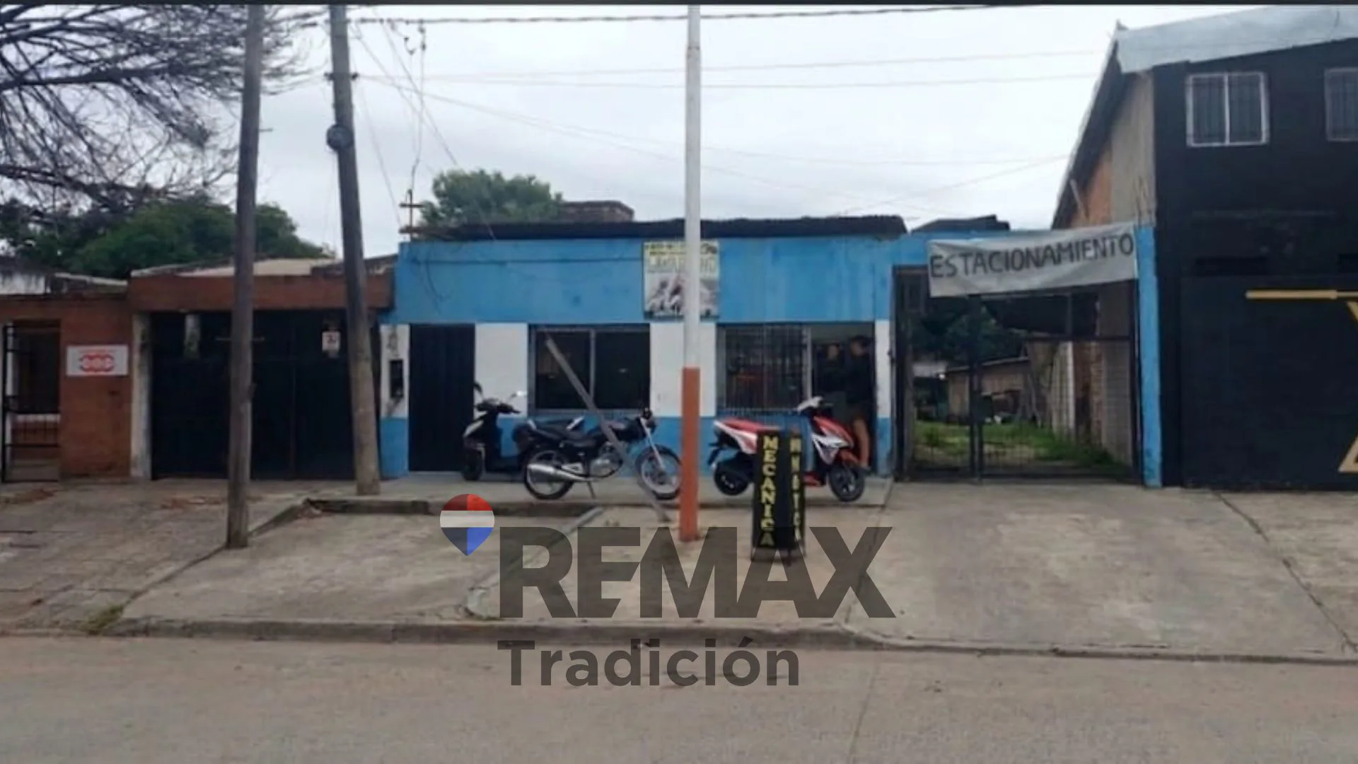 Vta Casa a Reciclar y Local en Gran Terreno Rcia foto 2