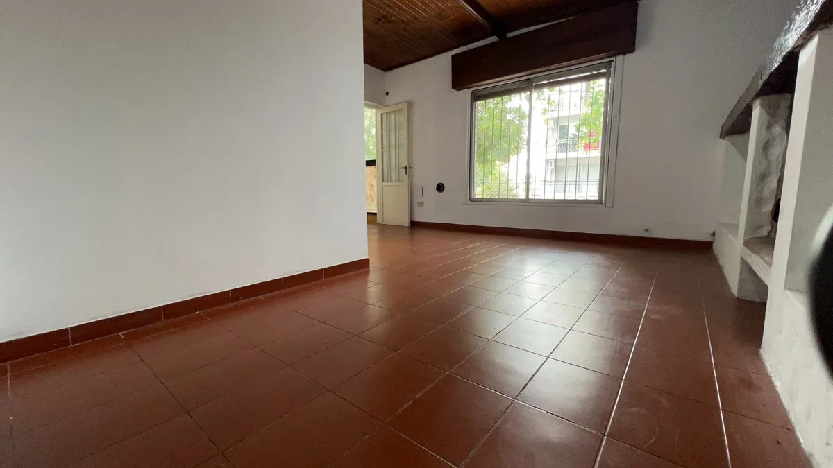 VENTA PH 3 AMB.CON PATIO V.BALLESTER S/EXPENSAS foto 3