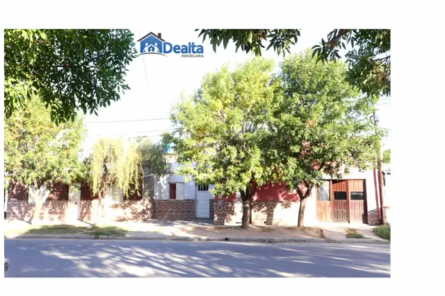Casa de 2 dormitorios en Villa María, barrio San Martín