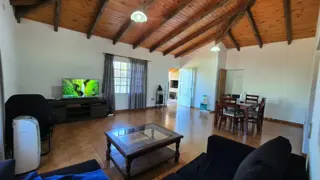 PRECIOSA CASA EN VENTA EN OBERÁ MISIONES foto 4