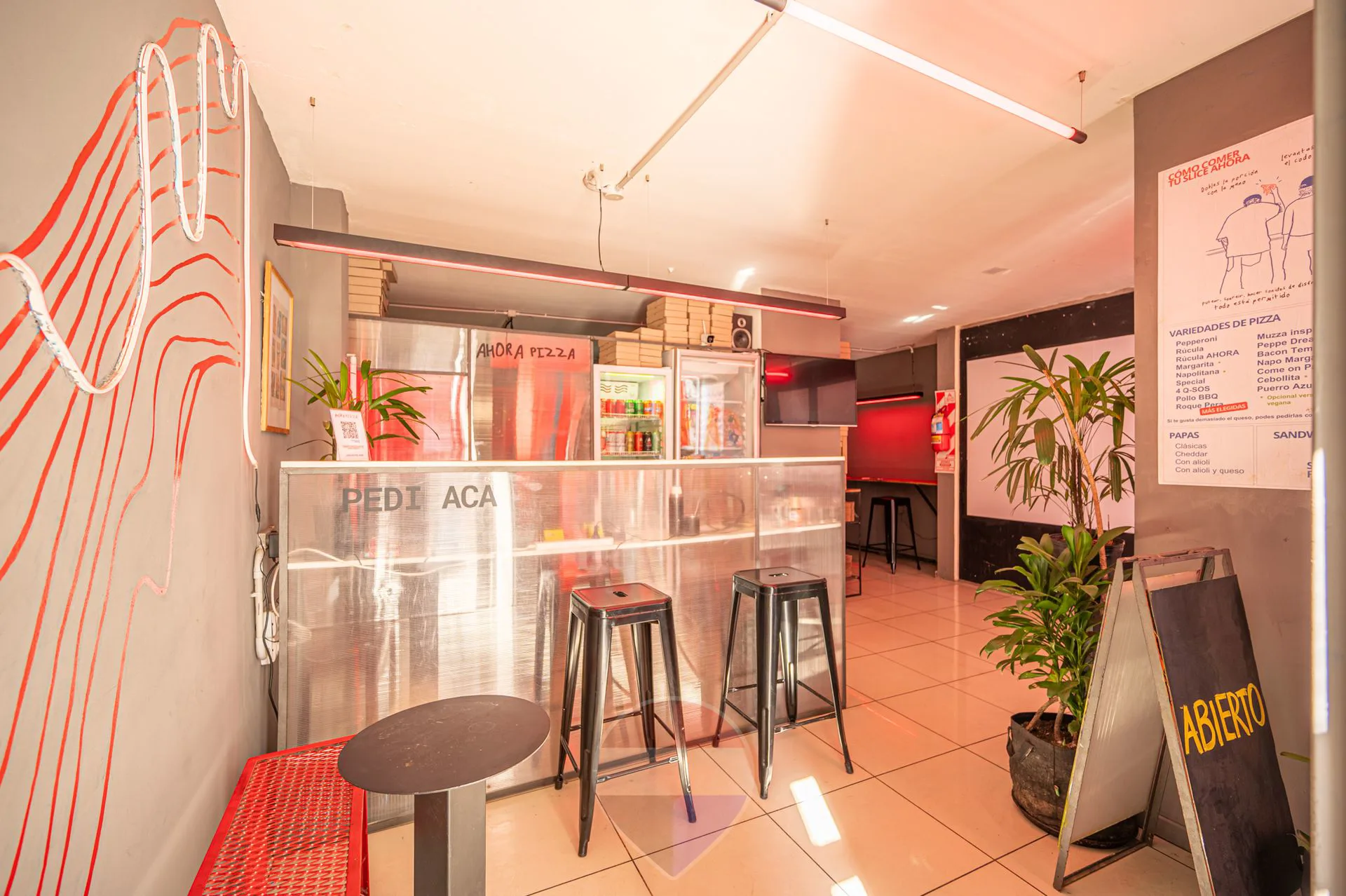 SE VENDE PIZZERÍA ( FONDO) EN NUEVA CORDOBA foto 5