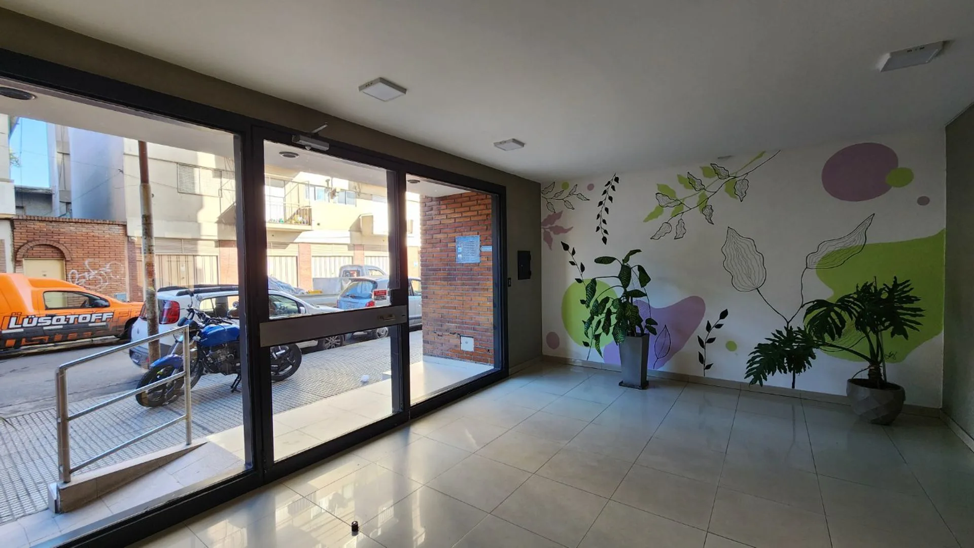 VENTA MONOAMBIENTE EN RAMOS MEJIA foto 3