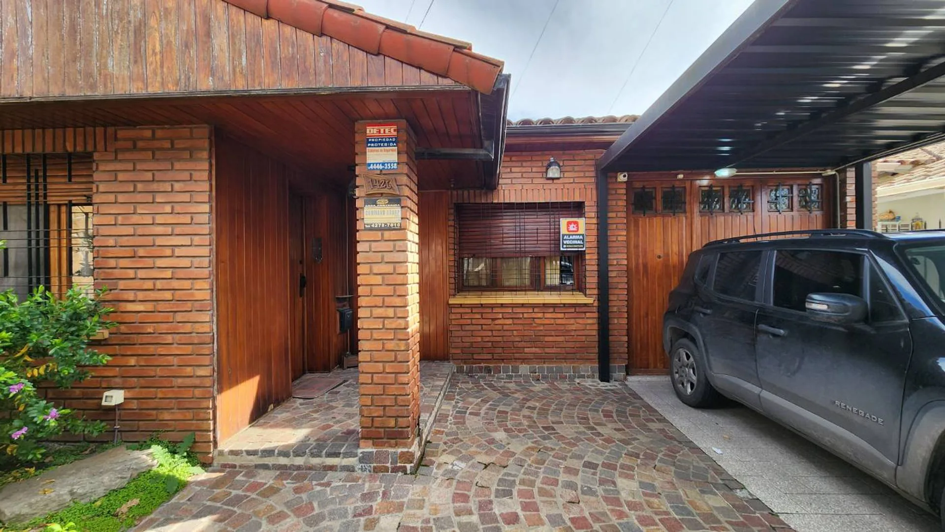 CASA EN VENTA - 3 AMBIENTES EN QUILMES foto 2