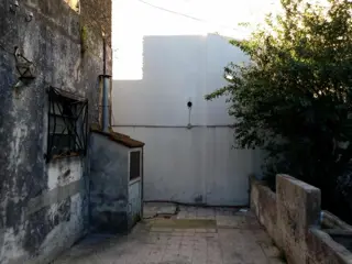 TERRENO DE 320 M² SOBRE AVENIDA EVA PERÓN CON UNA SUPERFICIE CONSTRUIBLE DE 912 M² foto 5