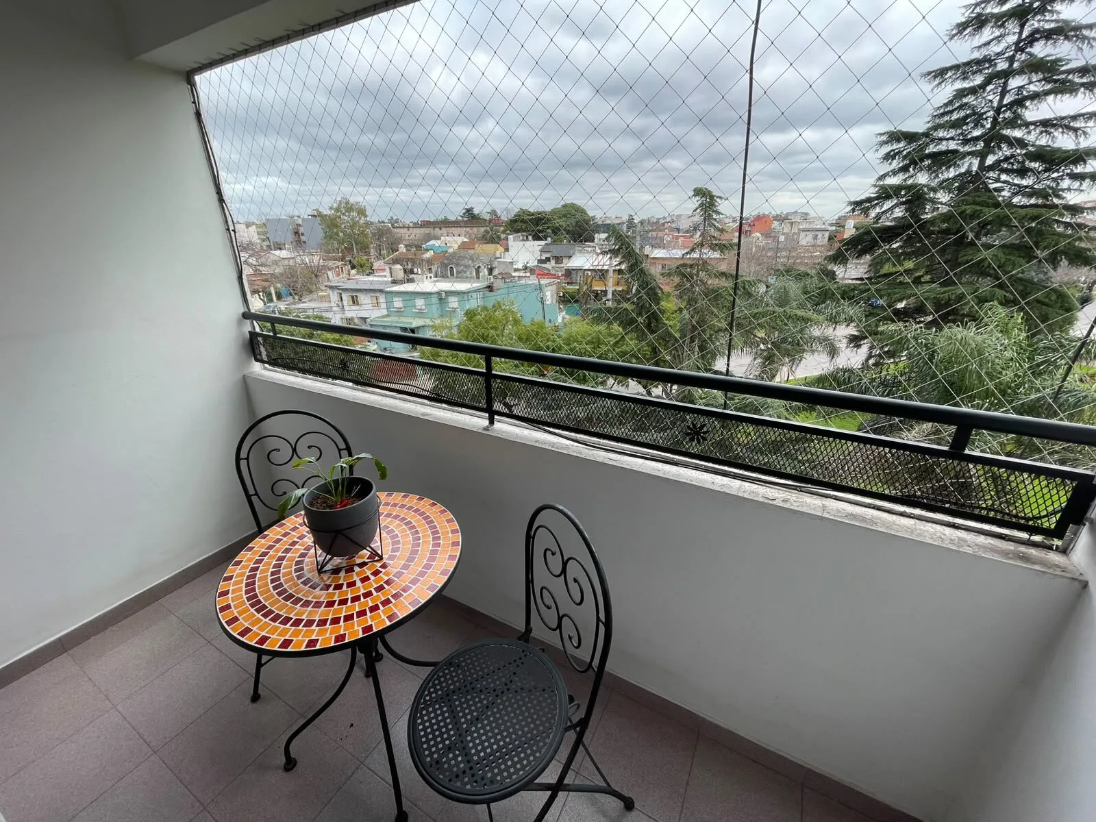 Departamento 4 Ambientes Remodelado con Cochera foto 4