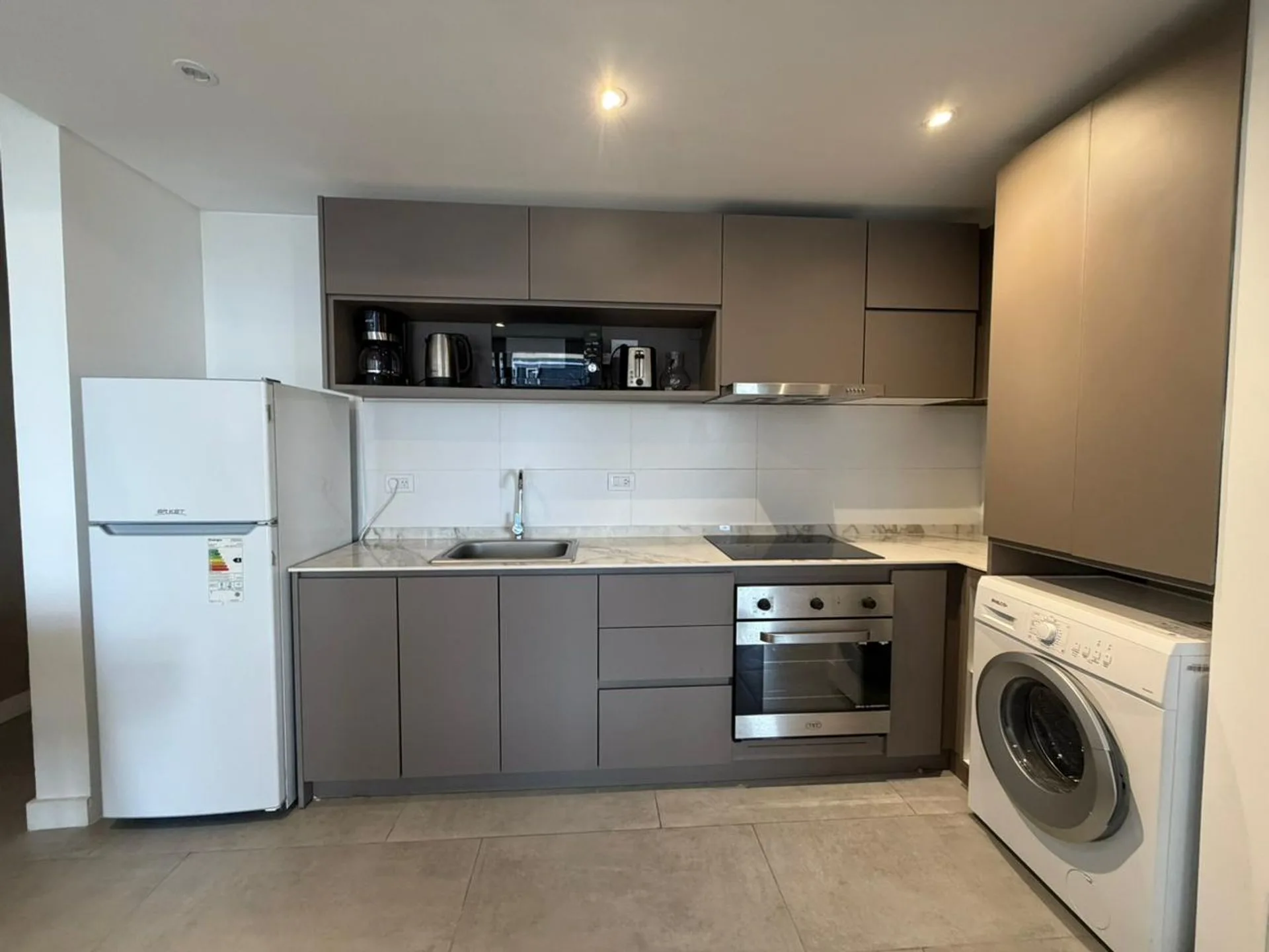 VENTA DEPARTAMENTO 2 AMBIENTES PINAMAR CON COCHERA foto 3