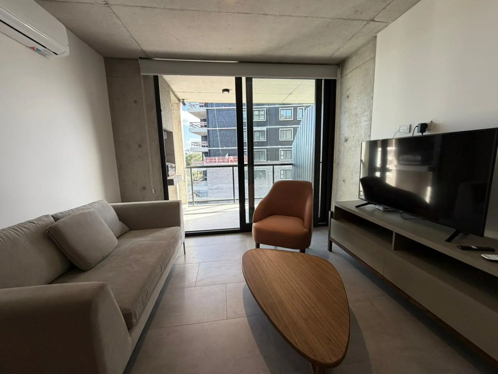 VENTA DEPARTAMENTO 2 AMBIENTES PINAMAR CON COCHERA foto 5