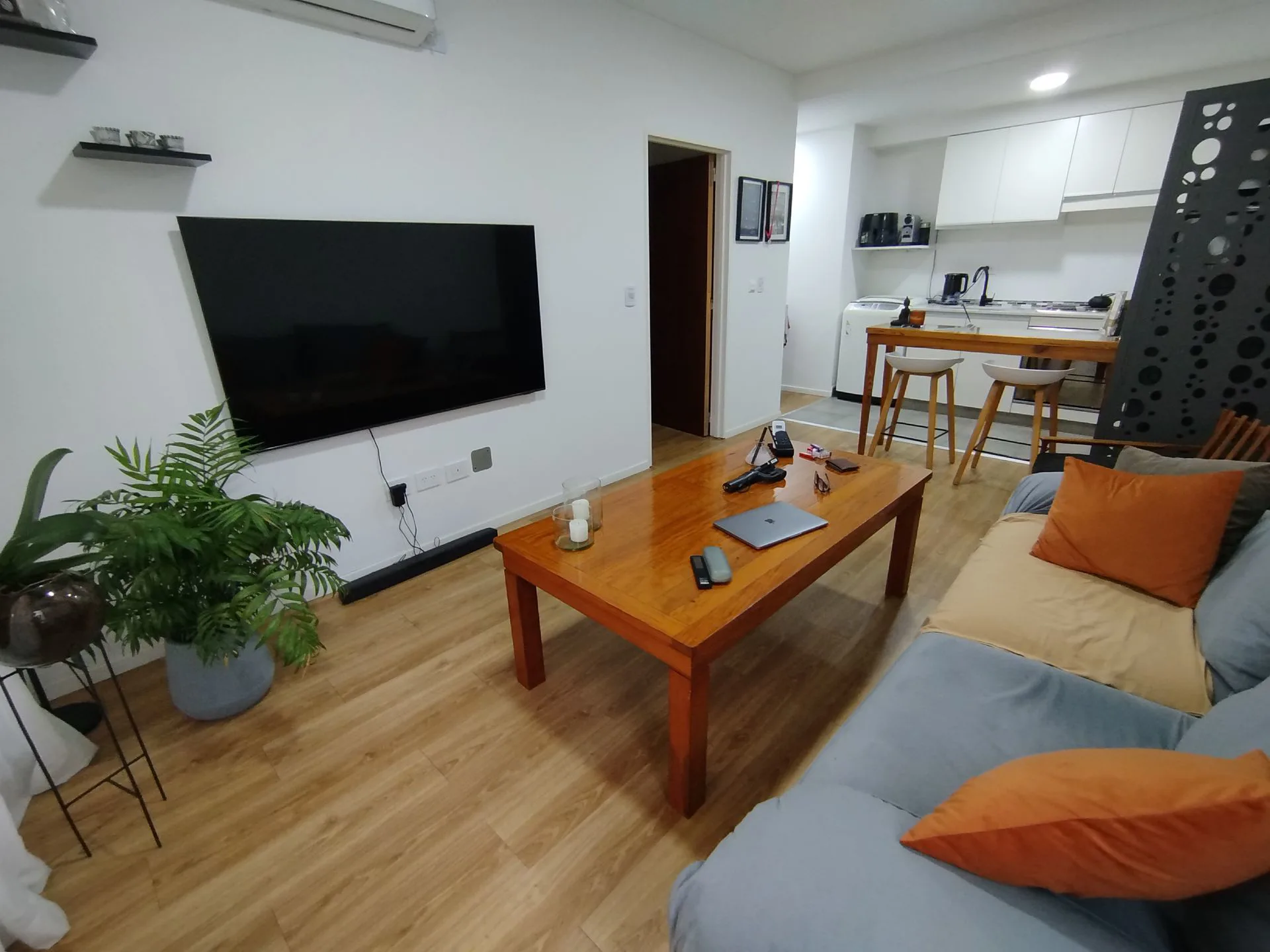 Venta depto 2 amb con balcon y amenities. Barracas foto 2