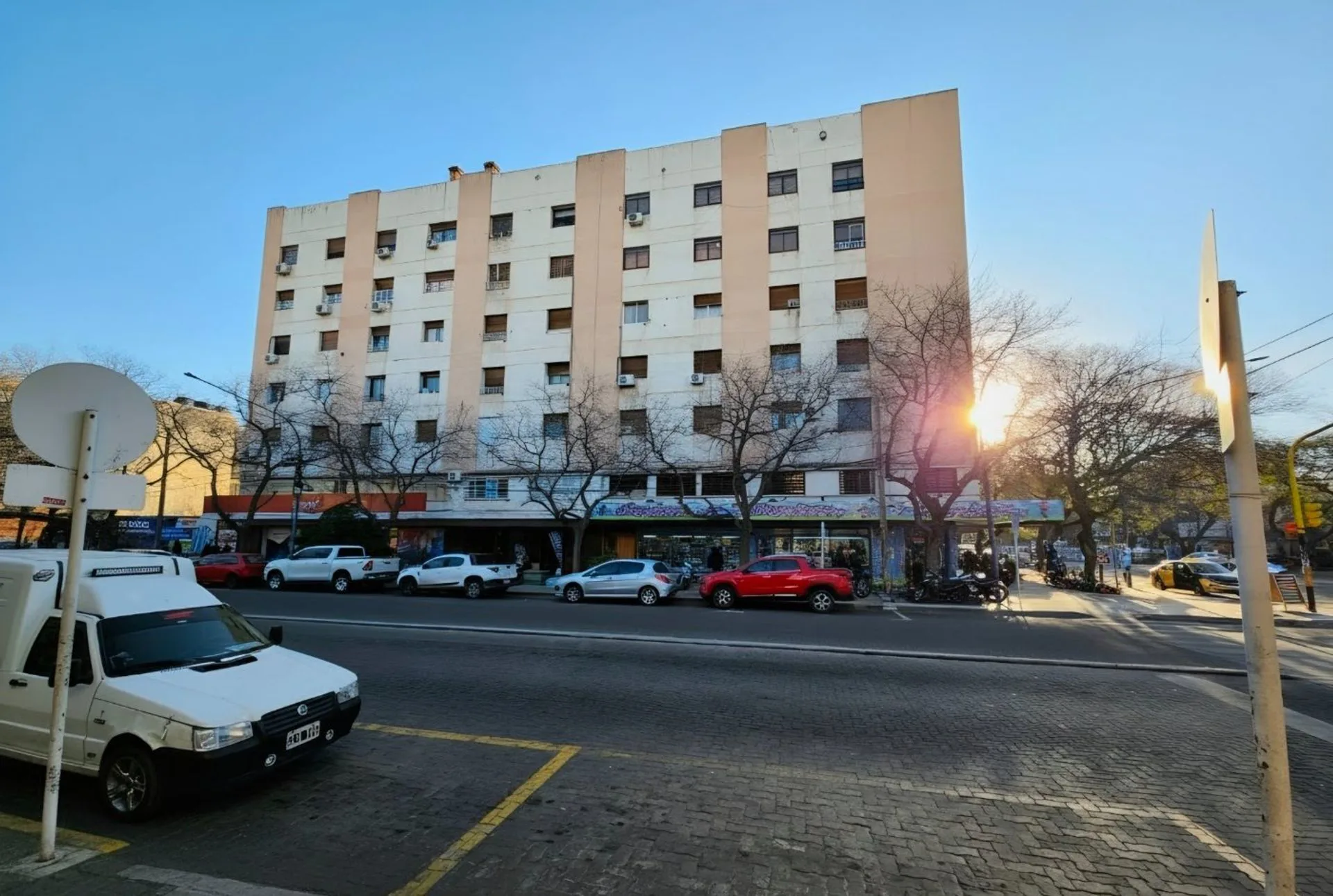 VENTA DTO EDIFICIO LOPEZ MARTIN SAN RAFAEL MZA foto 4