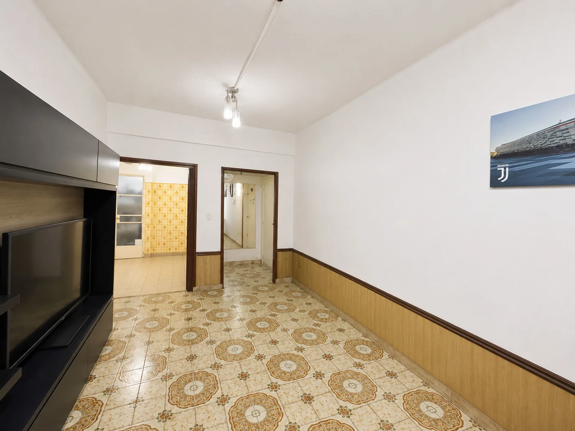 Vende departamento de 3 amb con patio en Belgrano foto 5