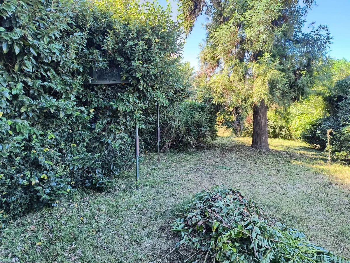 Venta terreno 10 x 30 buen acceso Ruta 7 Moreno foto 4