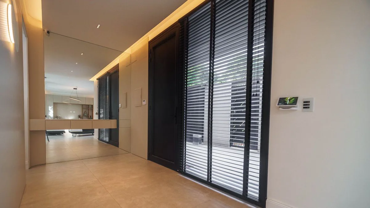 VENTA CASA A ESTRENAR 3 o 4 AMB CON PISCINA foto 3