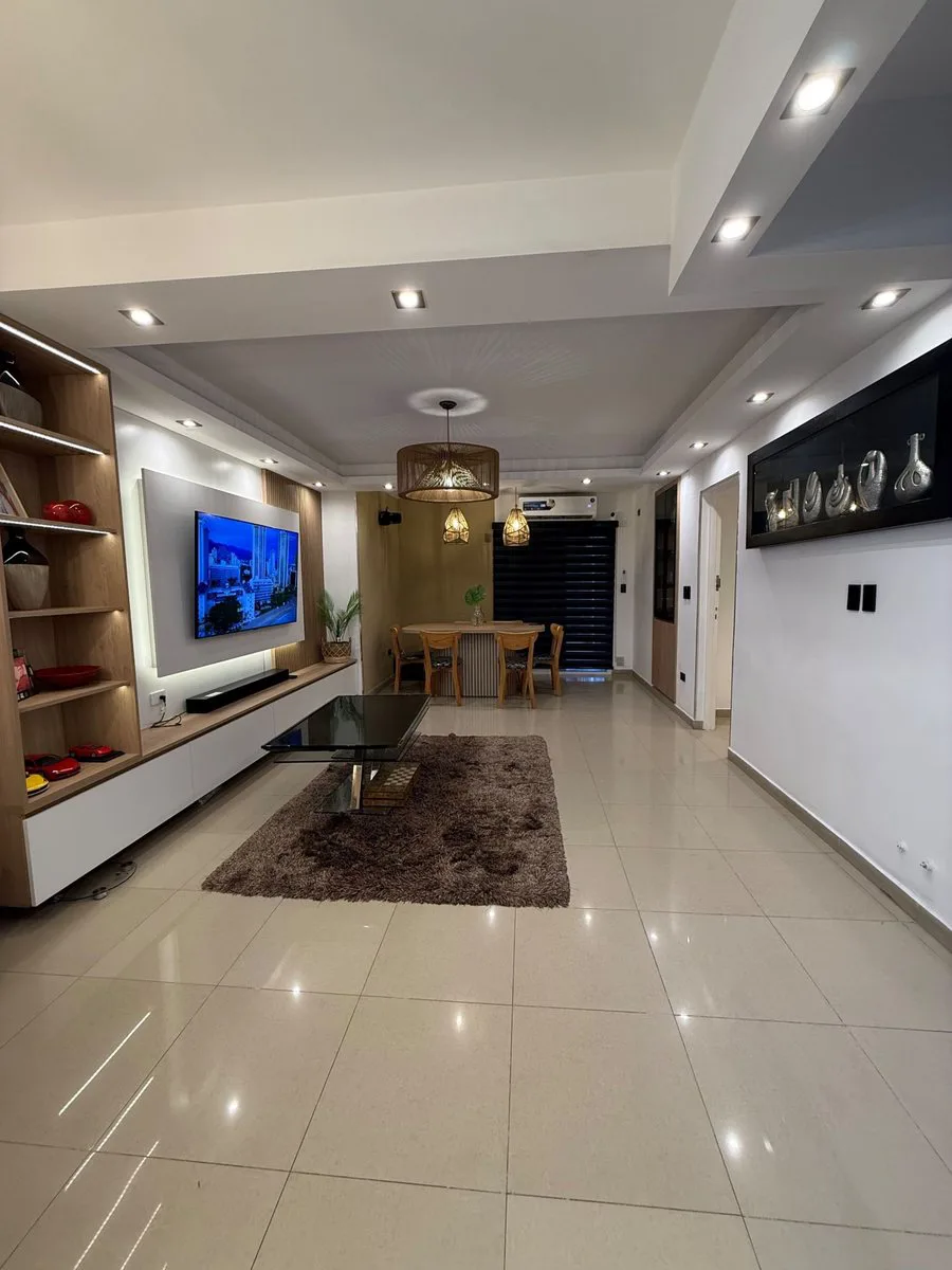 VENTA DE DEPARTAMENTO DE CATEGORIA foto 3