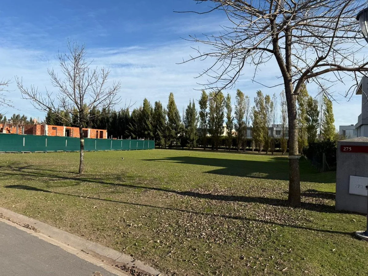 Terreno en venta barrio cerrado Terravista foto 4