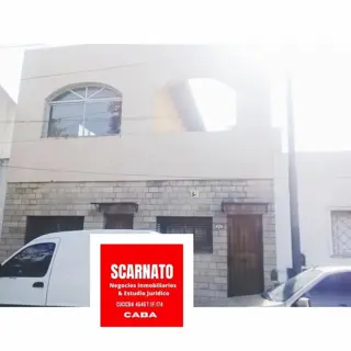 Venta casa 5 amb, en lote propio foto 1