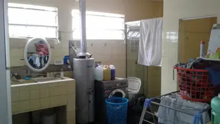 VENTA DE ESPECTACULAR GALPÓN CON PISCINA Y OFICINAS VILLA LUZURIAGA foto 5