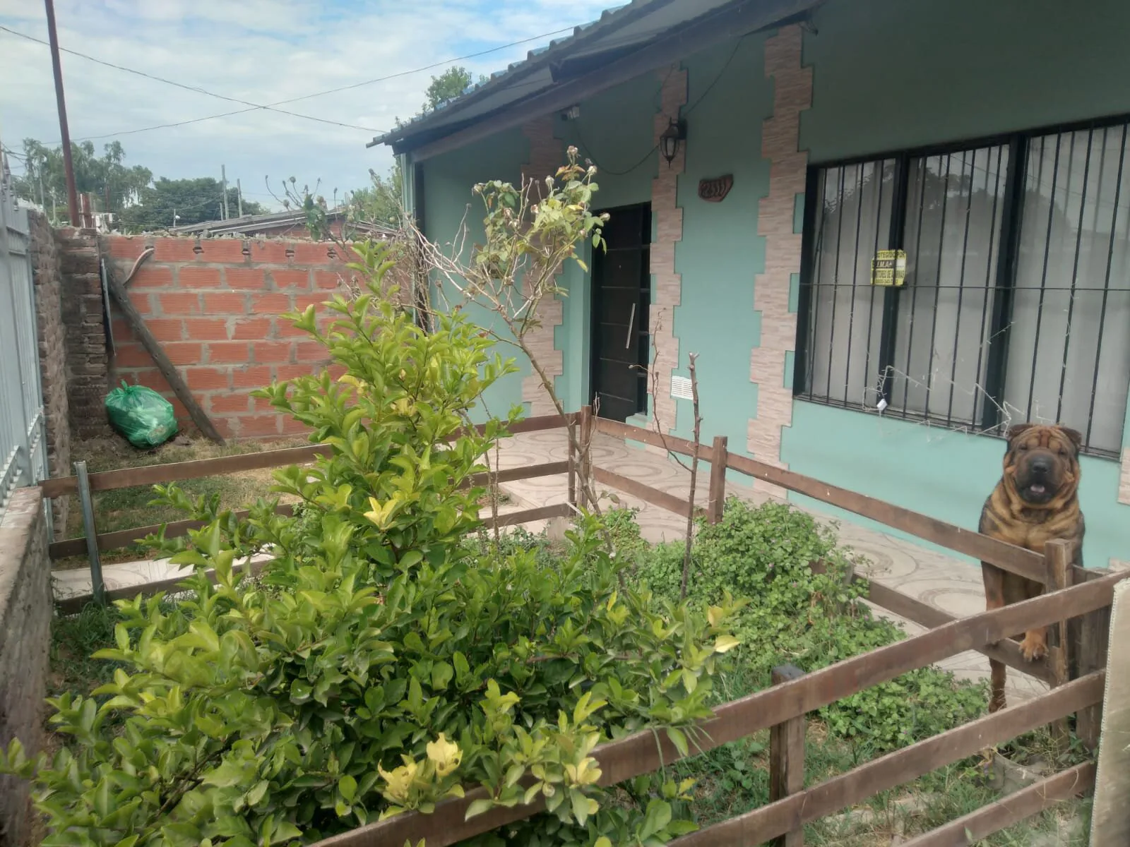 VENTA- Casa de 3 ambientes, con piscina,VIRREY DEL PINO foto 2