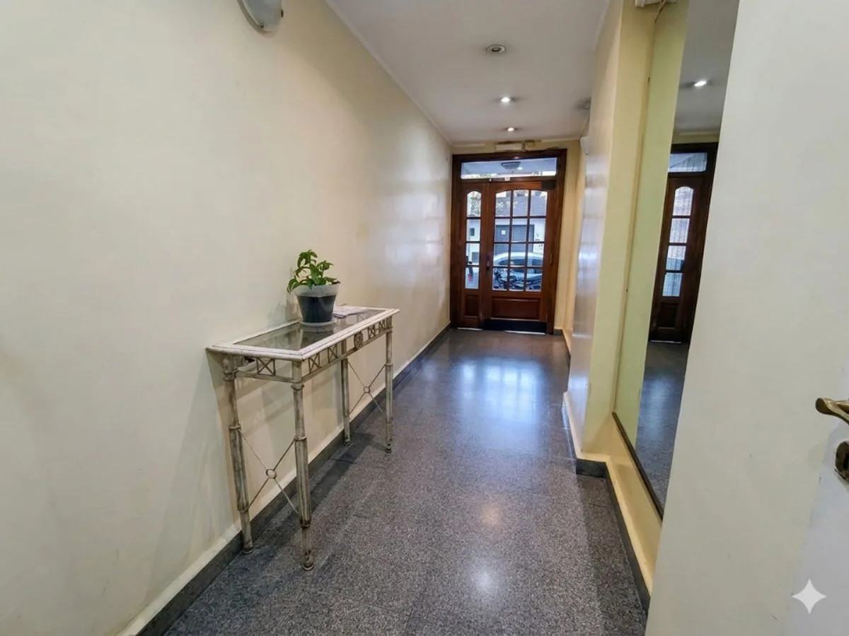 DEPARTAMENTO EN VENTA 3 AMBIENTES BOEDO CON BALCON foto 2