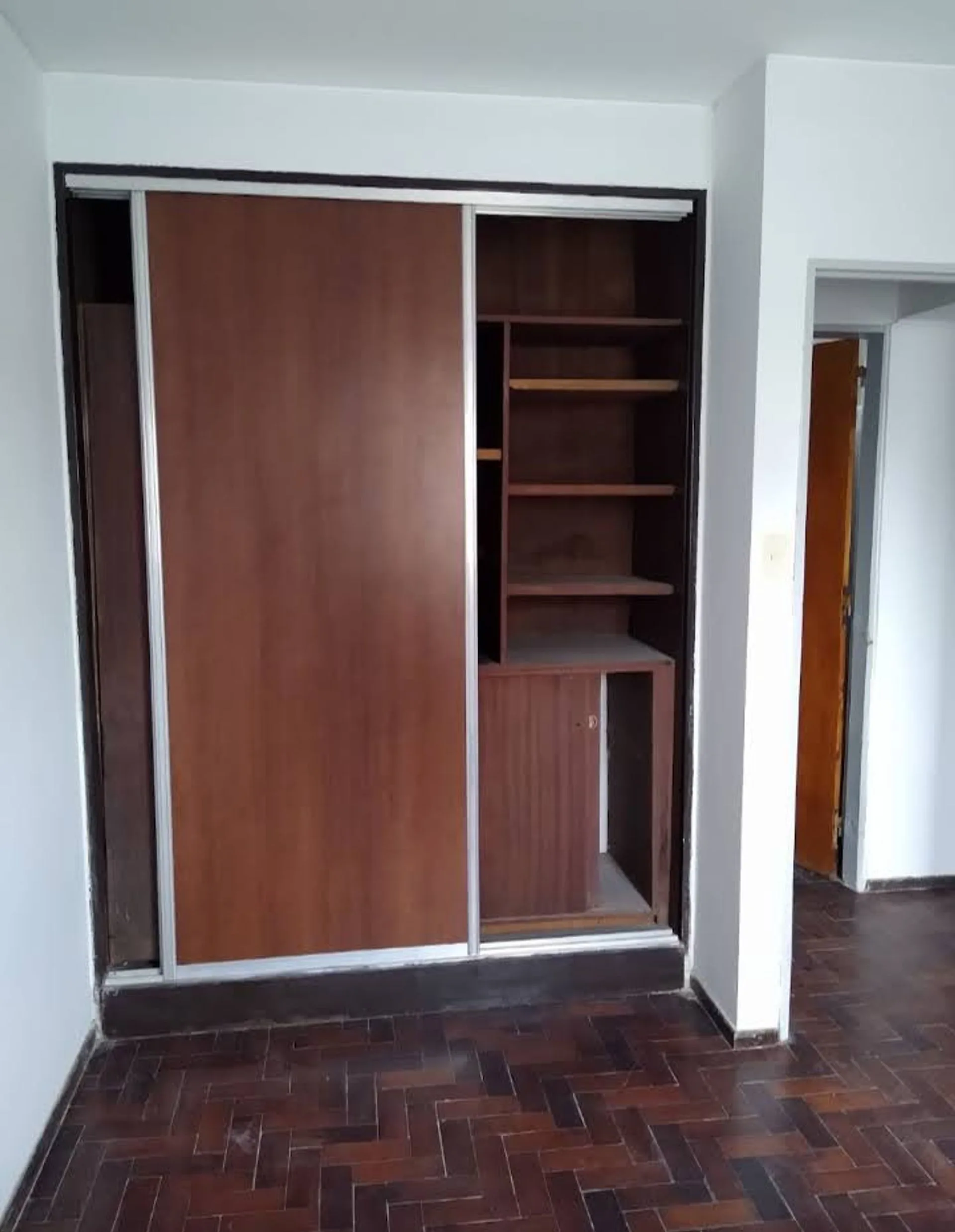 VENTA DEPARTAMENTO 2 DORMIS BALCON LA SEXTA foto 3