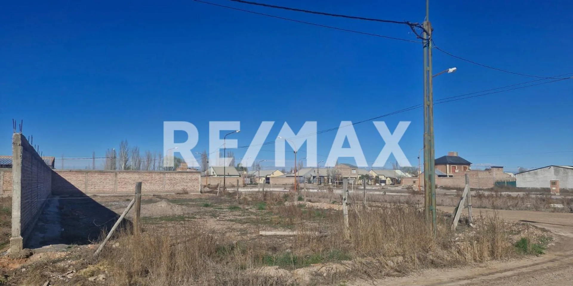 LOTE EN VENTA ALLEN foto 2