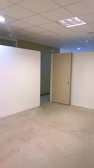 MUY BUENA PLANTA LIBRE EN MICROCENTRO 300M2 FRENTE A BCRA foto 3