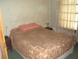CASA EN VENTA, TEMPERLEY ESTE. JULIAN DE CASAL AL 1300 . APTA CREDITO HIPOTECARIO foto 2