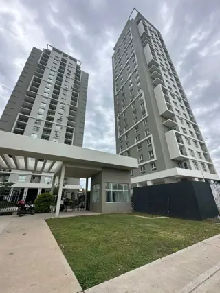 Venta Departamento 2 Dorm con Cochera - Edificio Pilay Parque Federal foto 3