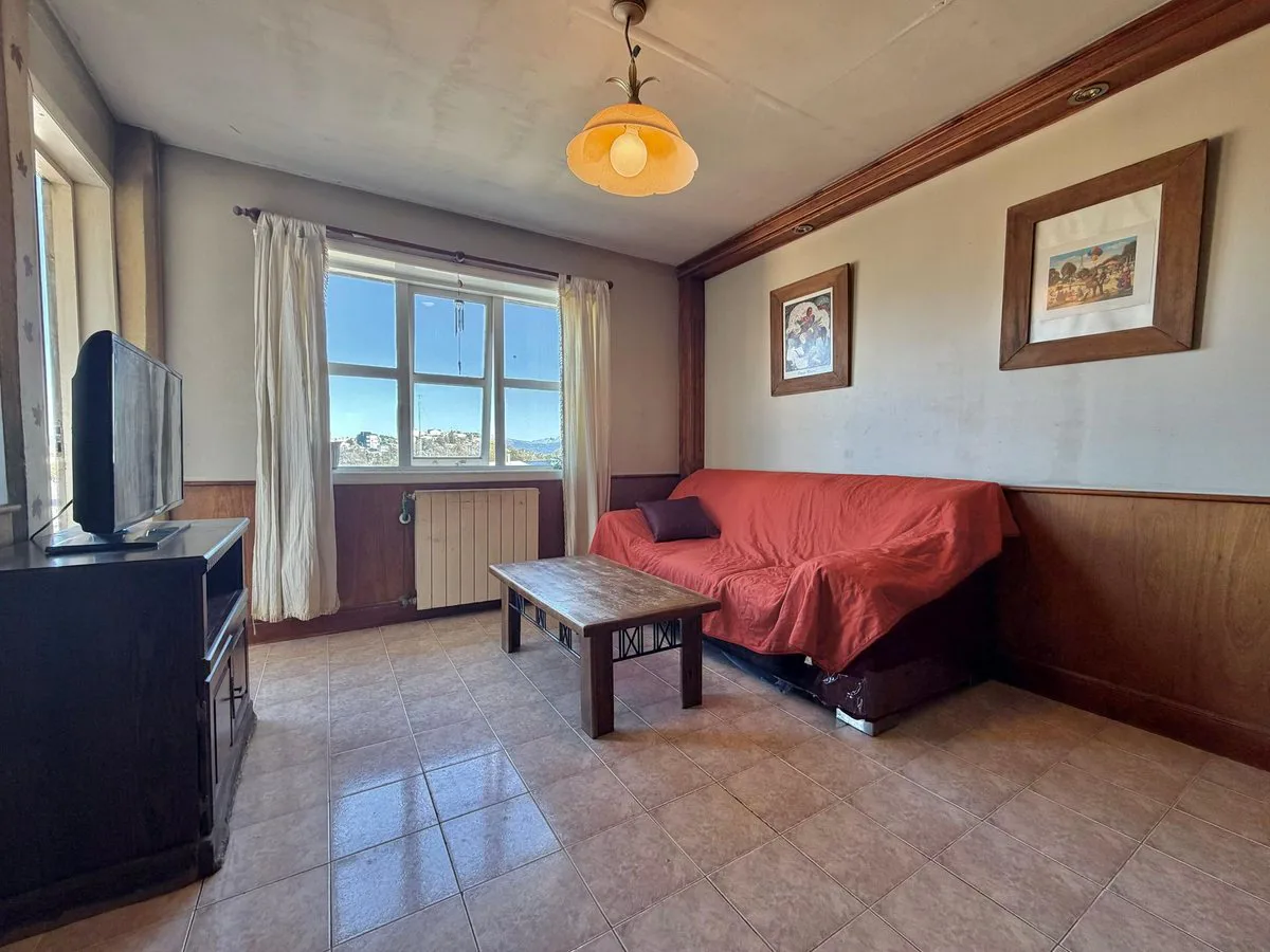 Dpto en venta 3 dormitorios. Apto Crédito. Ushuaia foto 3