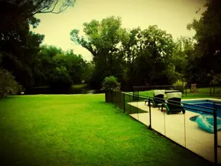 EXCELENTE PROPIEDAD EN ALQUILER BARRIO FINCAS DEL LAGO foto 3
